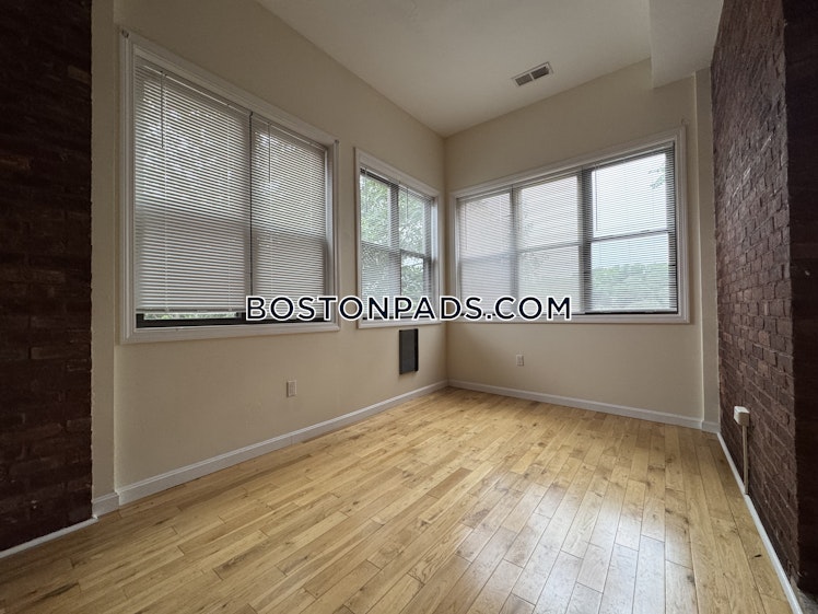 Winthrop Rd., Brookline