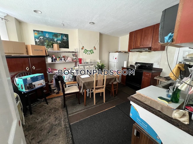 Boston - $2,150+ /mo