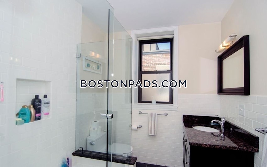 BOSTON - BRIGHTON - BOSTON COLLEGE - 5 Beds, 2.5 Baths - Image 4