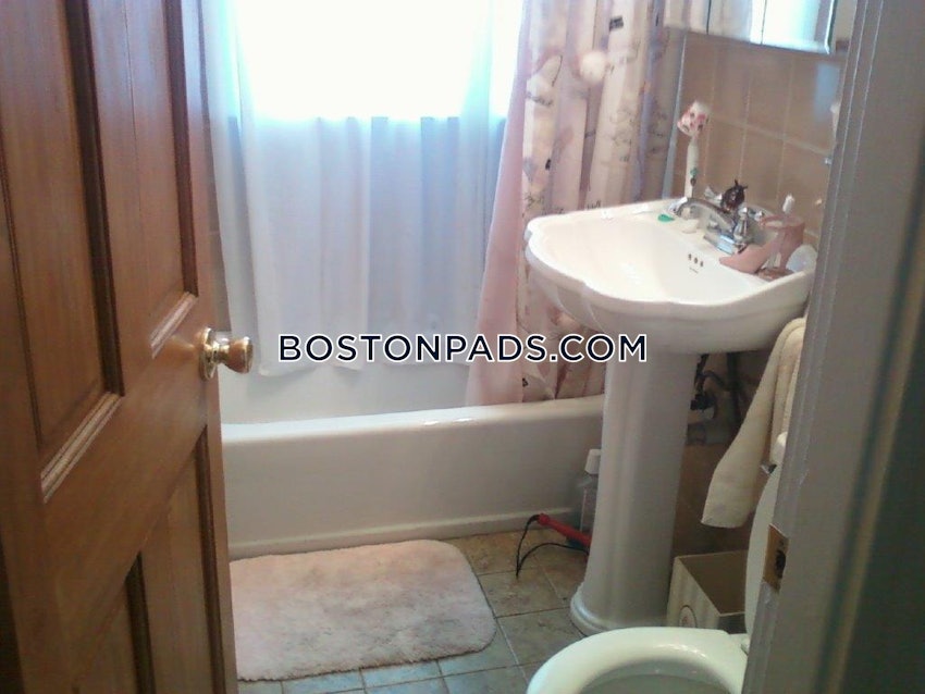 BOSTON - BRIGHTON - BOSTON COLLEGE - 2 Beds, 1 Bath - Image 5