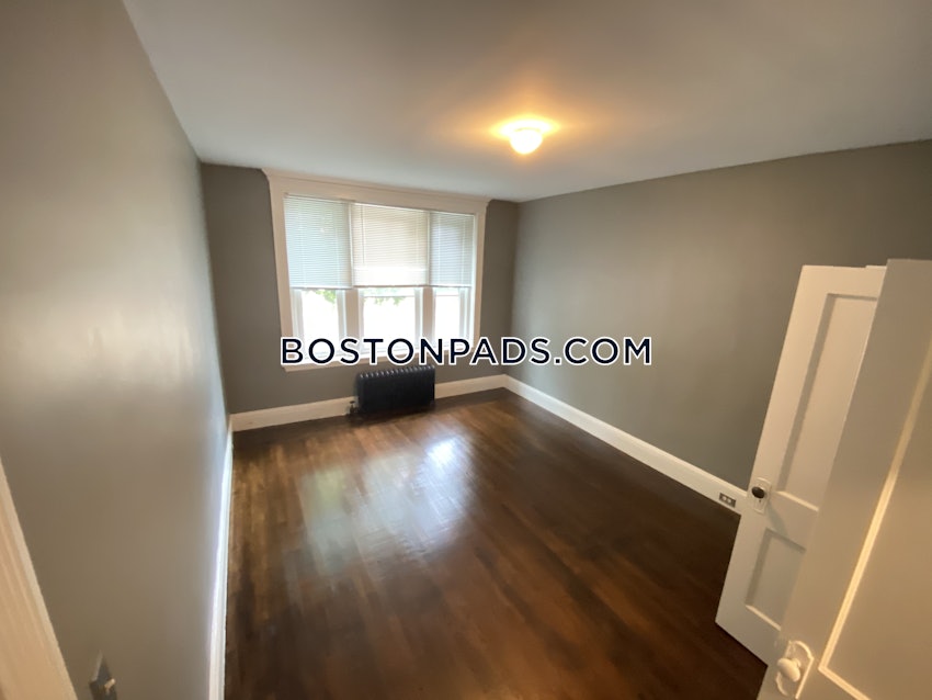 BROOKLINE- LONGWOOD AREA - 1 Bed, 1 Bath - Image 7