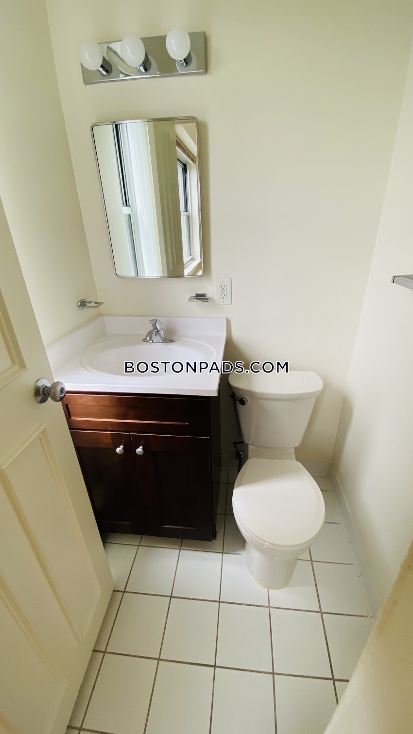 BROOKLINE- BOSTON UNIVERSITY - 3 Beds, 1.5 Baths - Image 28