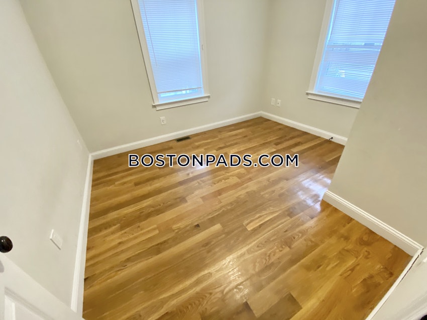 BOSTON - JAMAICA PLAIN - STONY BROOK - 3 Beds, 1 Bath - Image 35