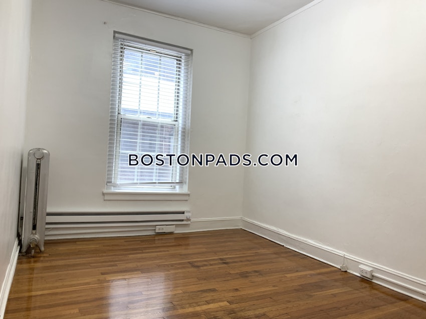 BOSTON - BACK BAY - 2 Beds, 1 Bath - Image 13