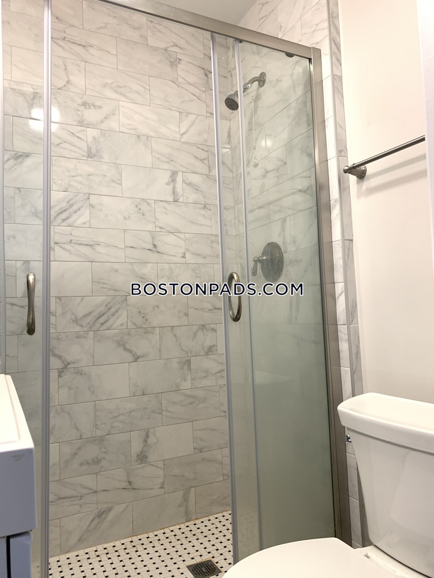 BOSTON - BACK BAY - 3 Beds, 1 Bath - Image 19