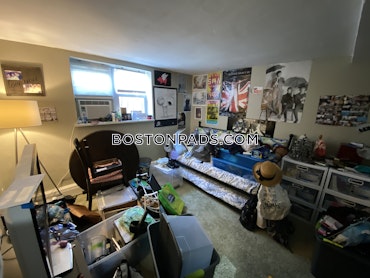 Boston - 2 Beds, 1 Baths