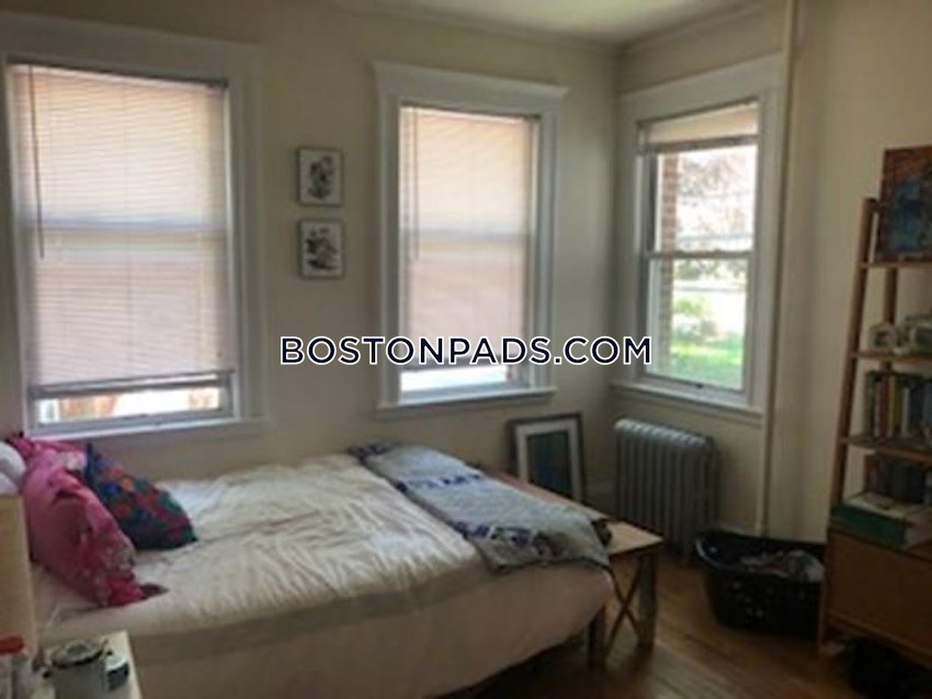 BOSTON - BRIGHTON- WASHINGTON ST./ ALLSTON ST. - 2 Beds, 1 Bath - Image 3