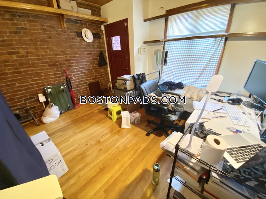 BOSTON - SOUTH END - 2 Beds, 1.5 Baths - Image 4