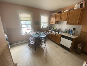 Boston - 4 Beds, 1 Baths