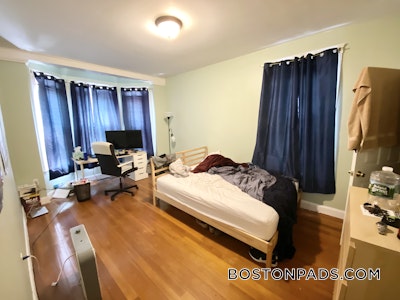 Mission Hill 4 Beds 1 Bath Boston - $5,150