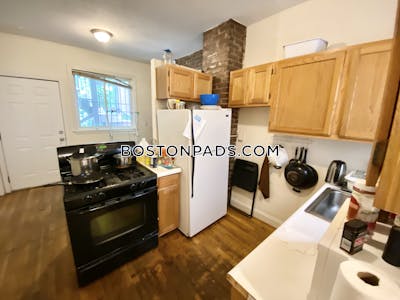 Mission Hill 4 Bed, 1 Bath Unit Boston - $3,500 No Fee