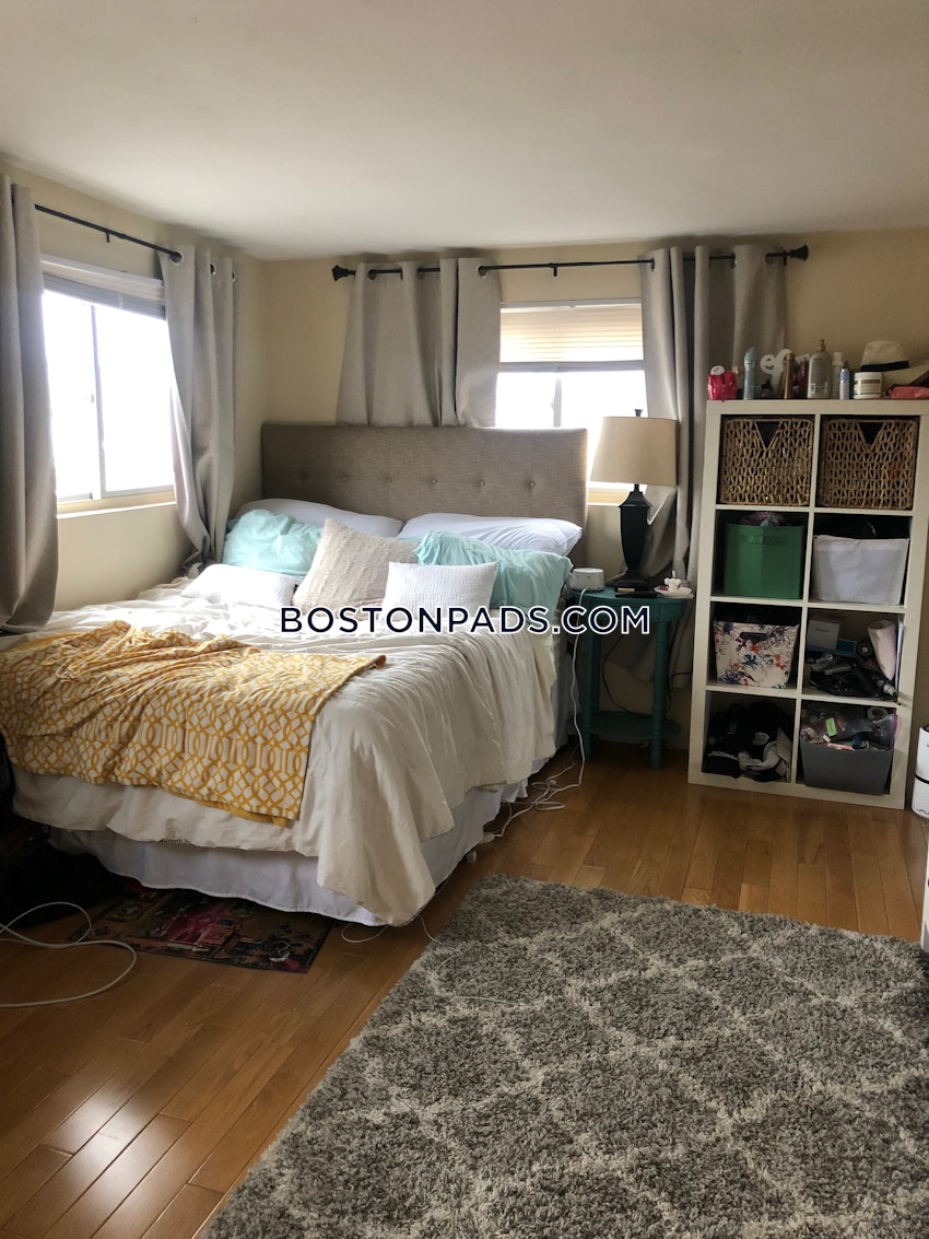 BOSTON - SOUTH BOSTON - ANDREW SQUARE - 2 Beds, 1 Bath - Image 5
