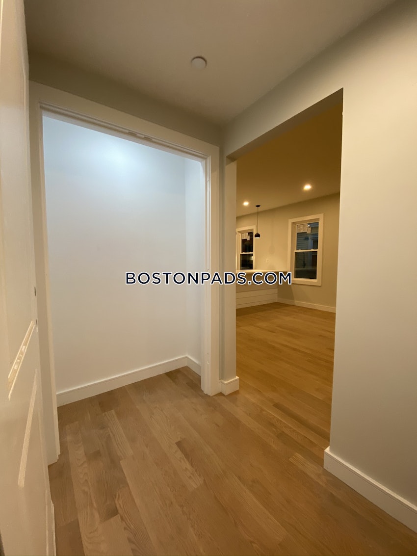 BOSTON - JAMAICA PLAIN - FOREST HILLS - 4 Beds, 2 Baths - Image 15