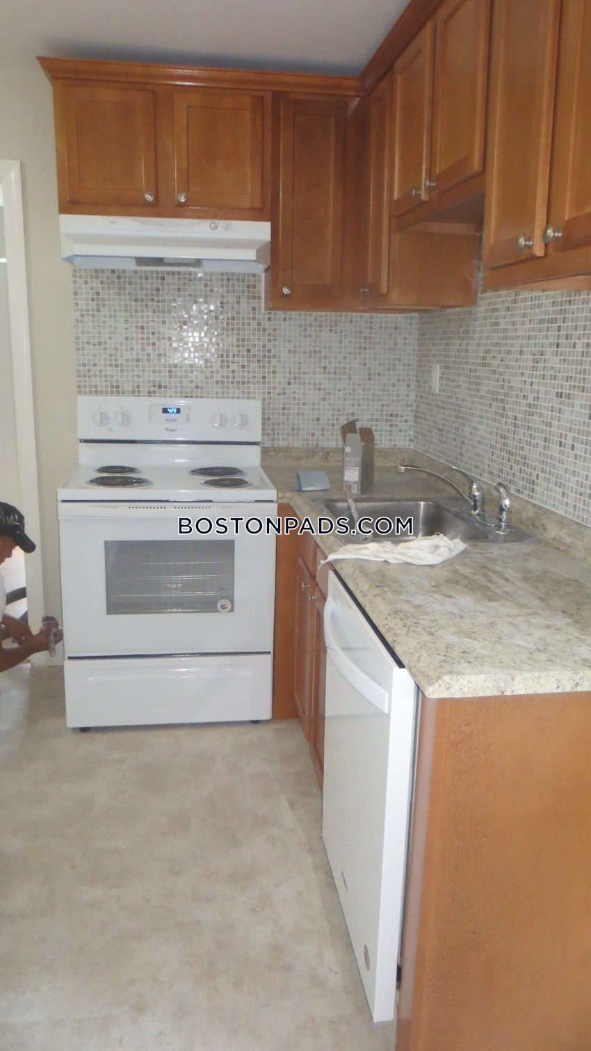 BROOKLINE - BROOKLINE HILLS - 2 Beds, 1 Bath - Image 1