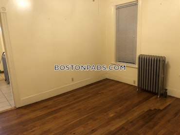 Boston - 2 Beds, 1 Baths