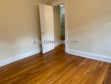 Boston - 2 Beds, 1 Baths