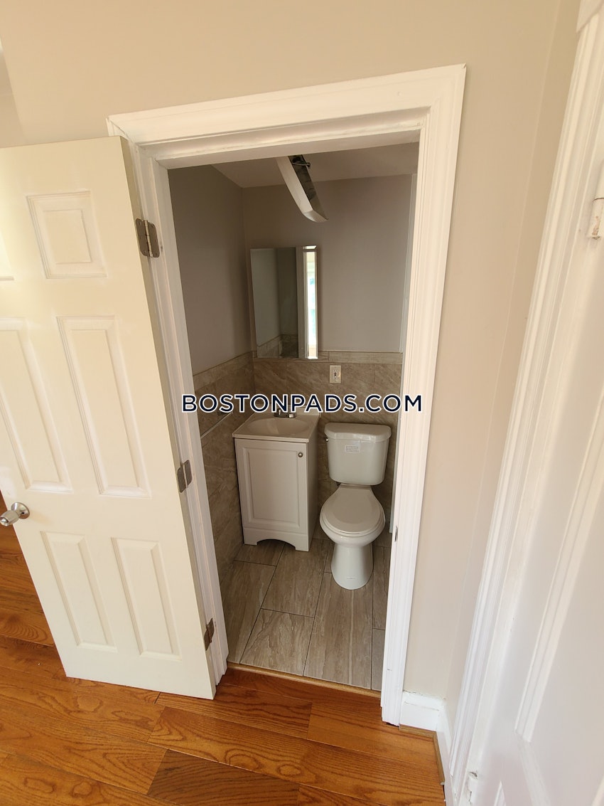 CAMBRIDGE - INMAN SQUARE - 5 Beds, 2.5 Baths - Image 7