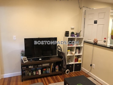 Boston - 3 Beds, 1 Baths