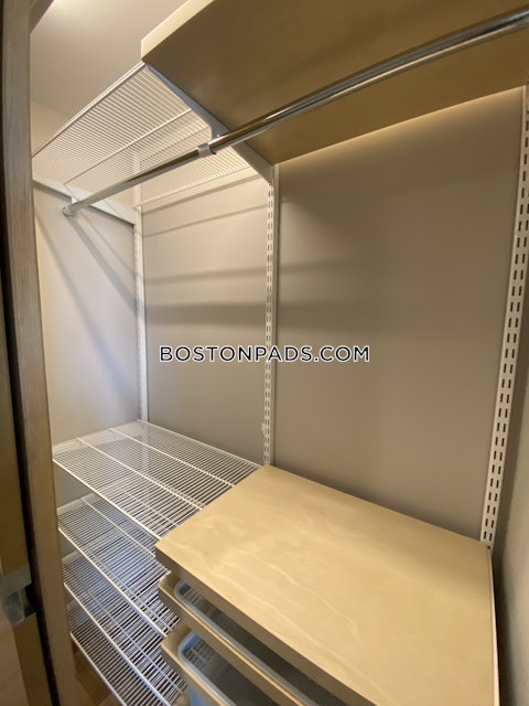 Mount Auburn St. Cambridge photo 10