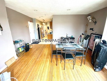 Boston - 2 Beds, 1 Baths