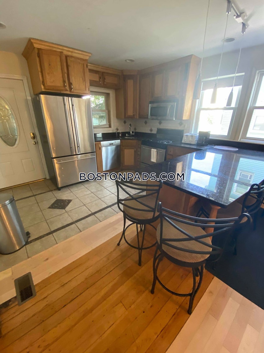 BOSTON - LOWER ALLSTON - 5 Beds, 3 Baths - Image 17