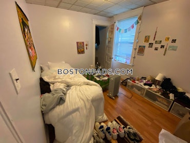 Boston - 3 Beds, 1 Baths