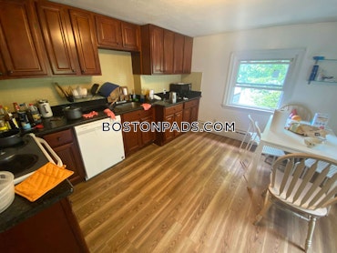 Boston - 3 Beds, 3 Baths