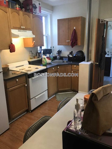 Boston - 2 Beds, 1 Baths