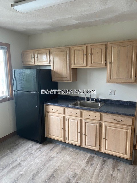 somerville-3-beds-1-bath-tufts-3450-8018375