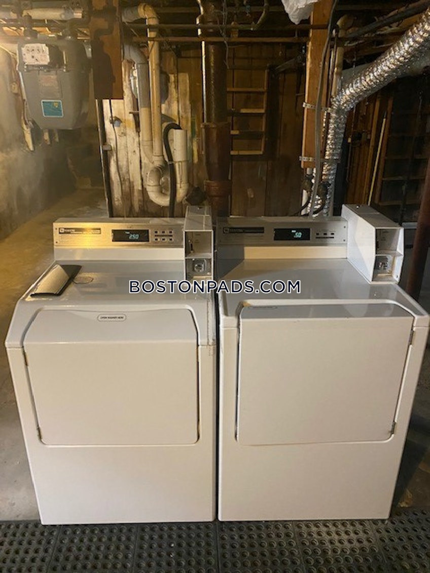 Somerville - $3,450+ /month