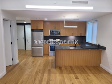 Boston - 2 Beds, 2 Baths