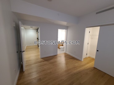 Boston - 2 Beds, 2 Baths