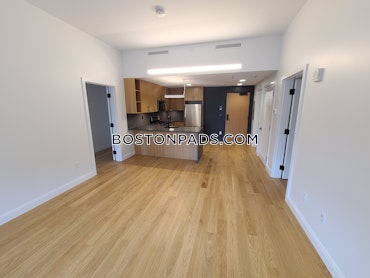 Boston - 2 Beds, 2 Baths