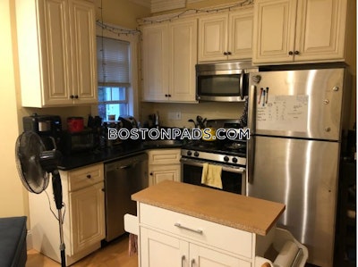 Cambridge 3 Beds 2 Baths  Central Square/cambridgeport - $3,600 No Fee