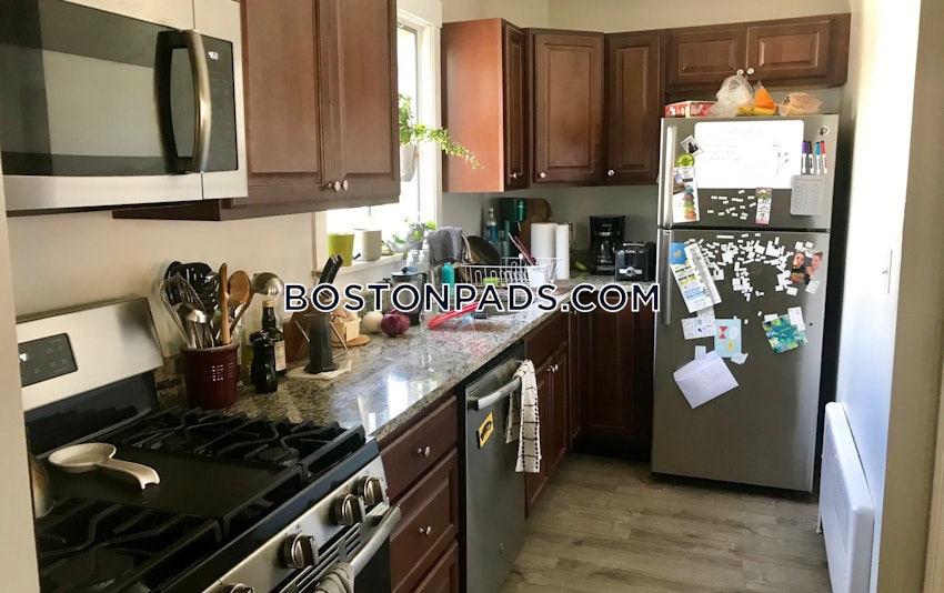 SOMERVILLE - UNION SQUARE - 4 Beds, 1 Bath - Image 2