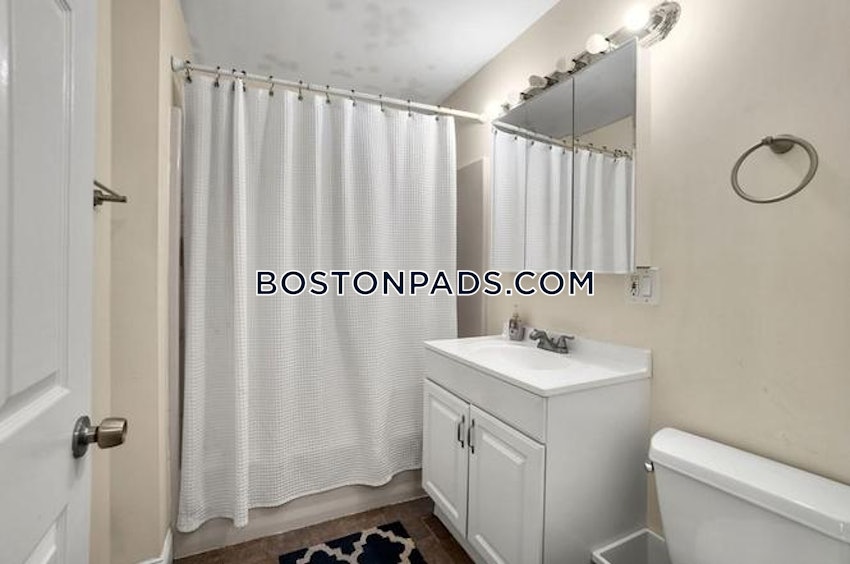 BOSTON - SOUTH BOSTON - ANDREW SQUARE - 4 Beds, 1.5 Baths - Image 9