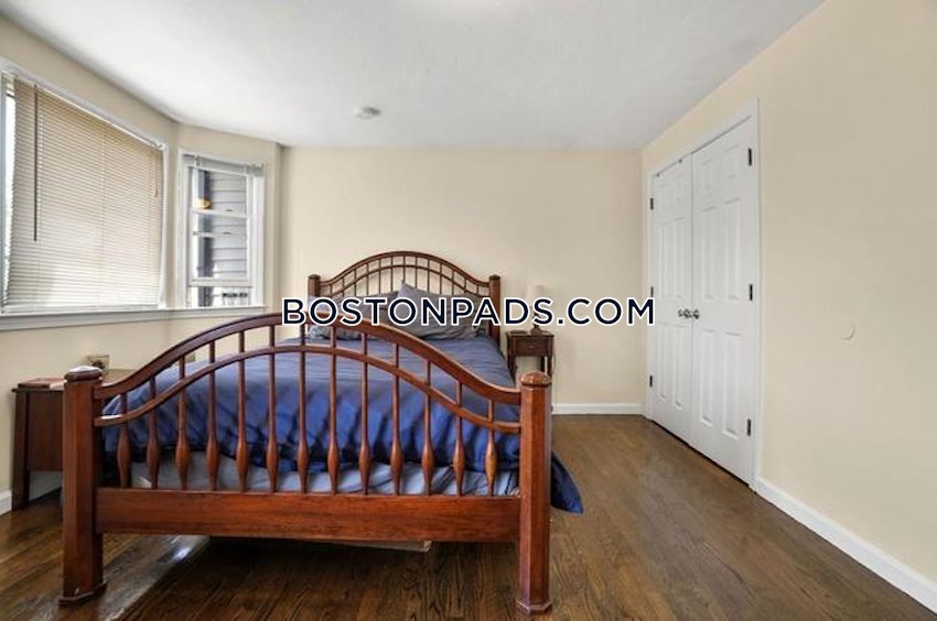 BOSTON - SOUTH BOSTON - ANDREW SQUARE - 4 Beds, 1.5 Baths - Image 3