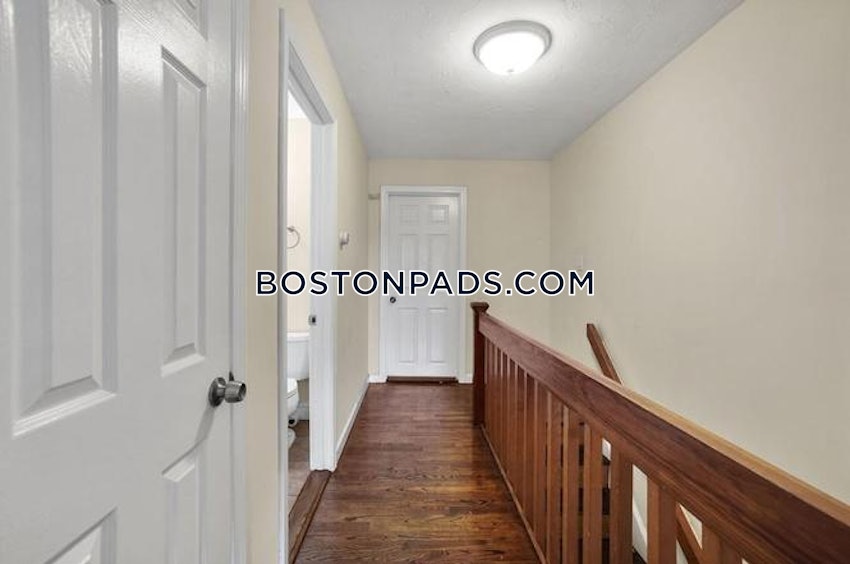 BOSTON - SOUTH BOSTON - ANDREW SQUARE - 4 Beds, 1.5 Baths - Image 6