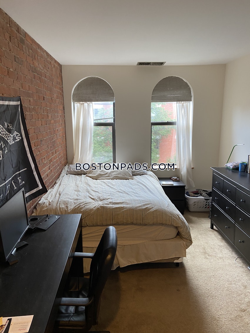 BOSTON - FENWAY/KENMORE - 2 Beds, 1 Bath - Image 4