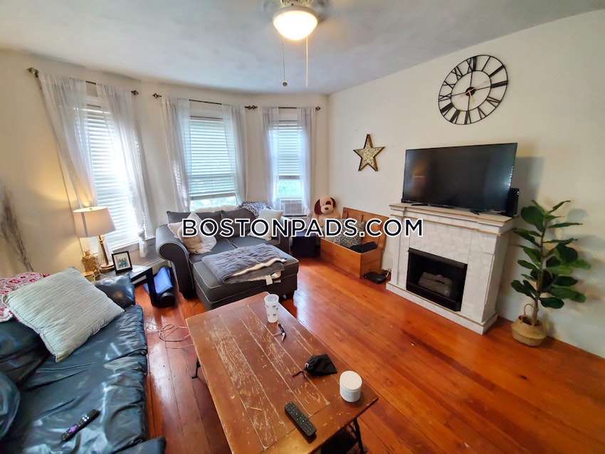 BOSTON - SOUTH BOSTON - EAST SIDE - 4 Beds, 2 Baths - Image 14