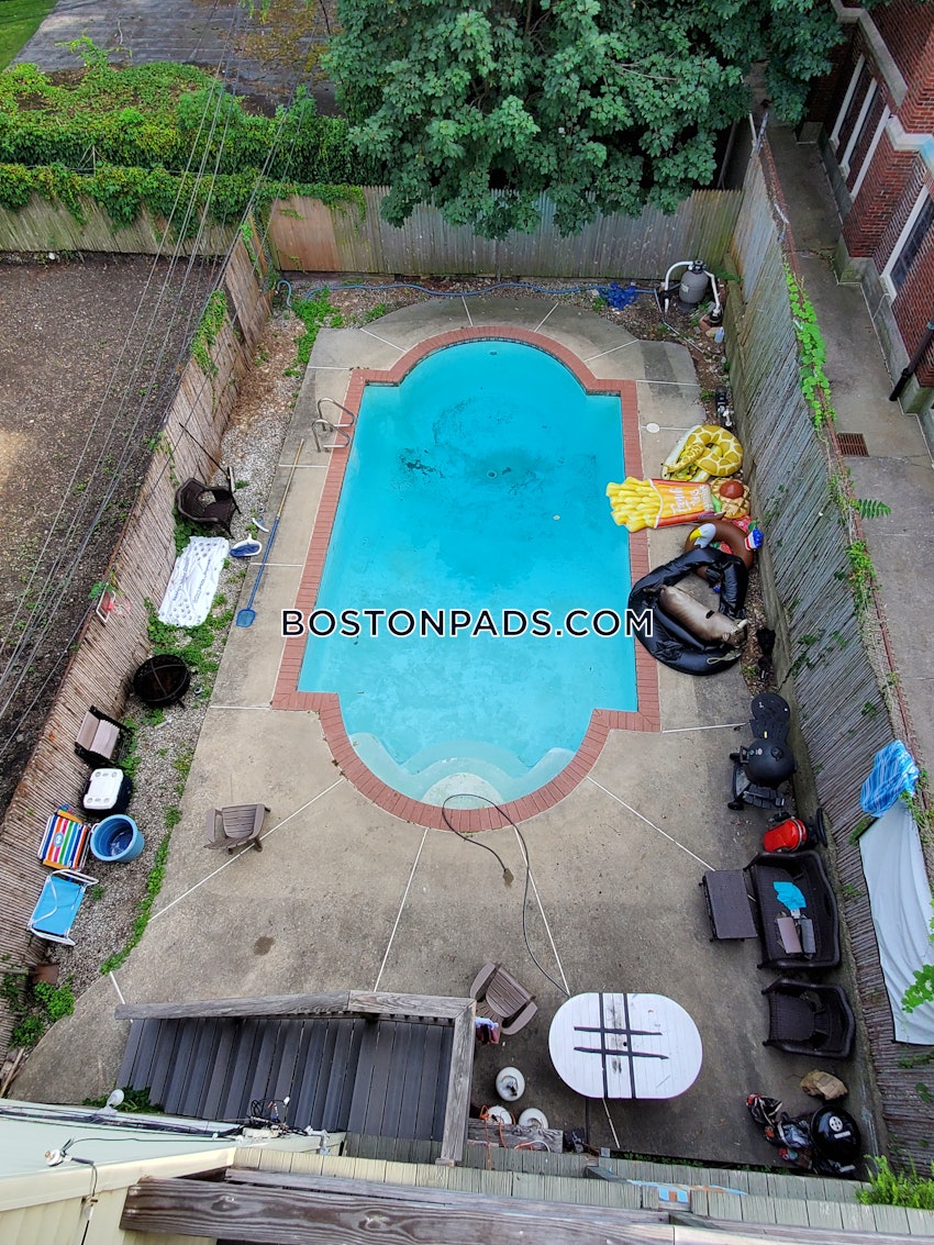 BOSTON - SOUTH BOSTON - EAST SIDE - 4 Beds, 2 Baths - Image 4