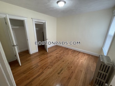 Boston - 4 Beds, 2 Baths