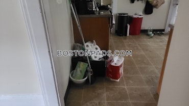 Boston - 3 Beds, 2 Baths