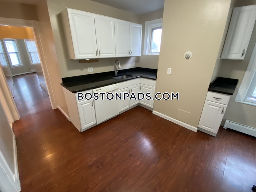 BOSTON - SOUTH BOSTON - ANDREW SQUARE - 3 Beds, 1 Bath - Image 2