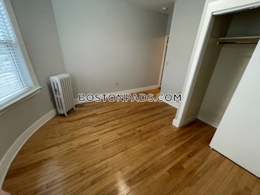 Boston - 2 Beds, 1 Baths