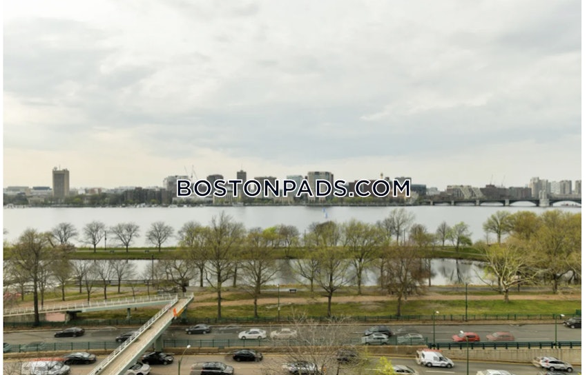 BOSTON - BACK BAY - 5 Beds, 4.5 Baths - Image 30