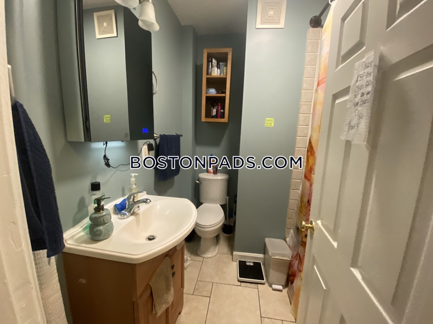 Boston - $5,200+ /month
