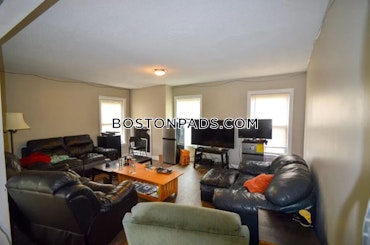 Boston - 5 Beds, 2 Baths