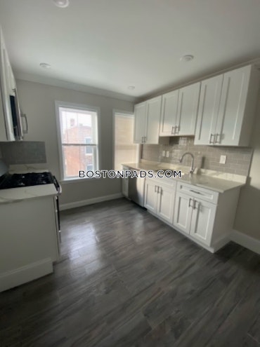 Boston - 4 Beds, 1 Baths