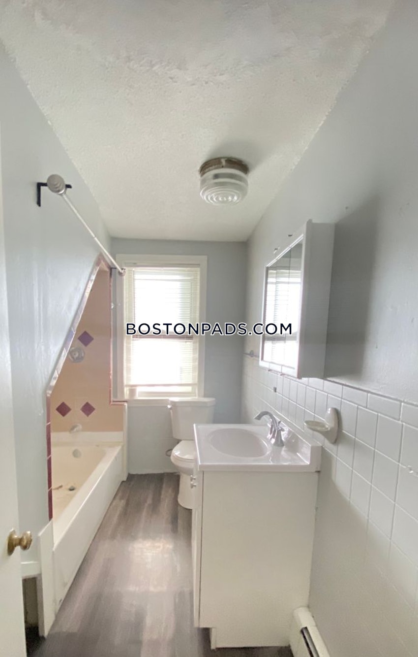 CHELSEA - 1 Bed, 1 Bath - Image 6